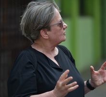 3FB88C18-34E6-49DD-B9C6-3DBC3C66BC08.