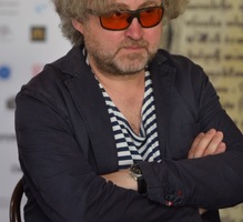 B3DD6998-070A-4545-B020-A1C8B85E14D3.