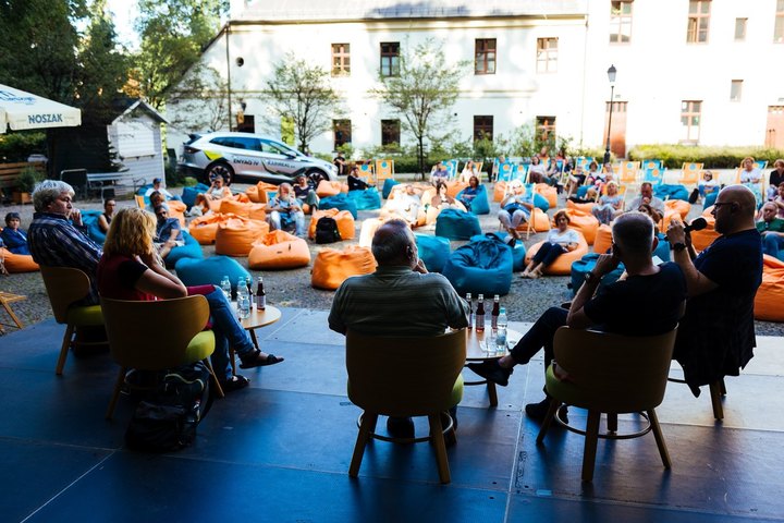 Zagłosuj na Projekt Roku 2021 by IVF!